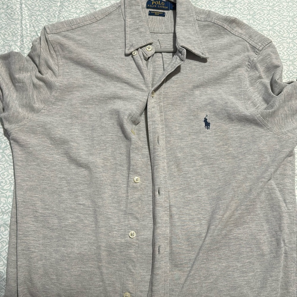 Men long sleeves shirt